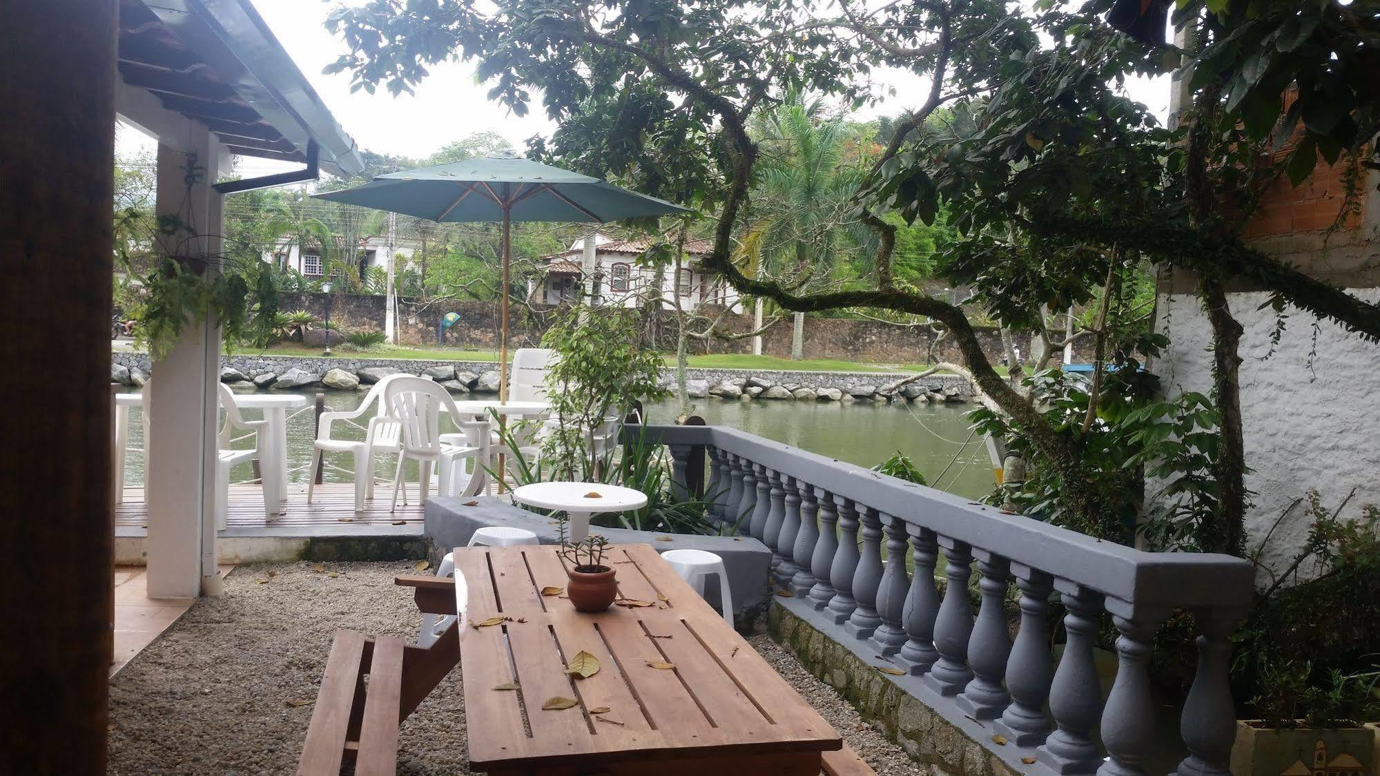 Hostal Maracujá *